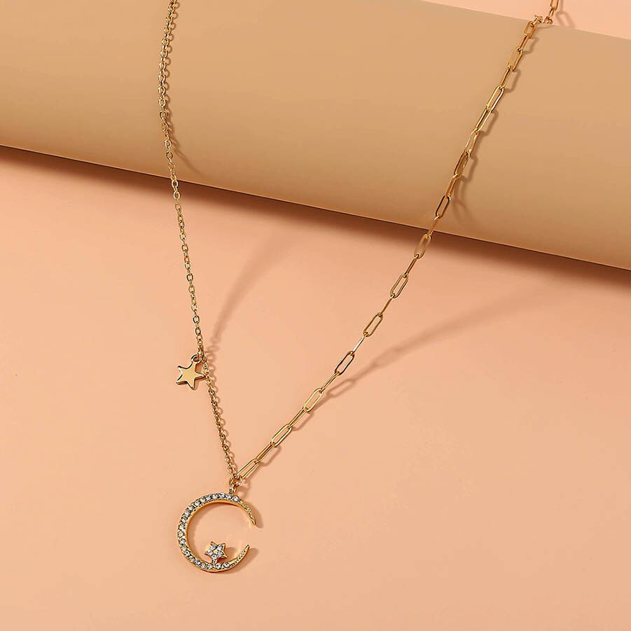 Beautiful Lunar Pendant Necklace - Pexav