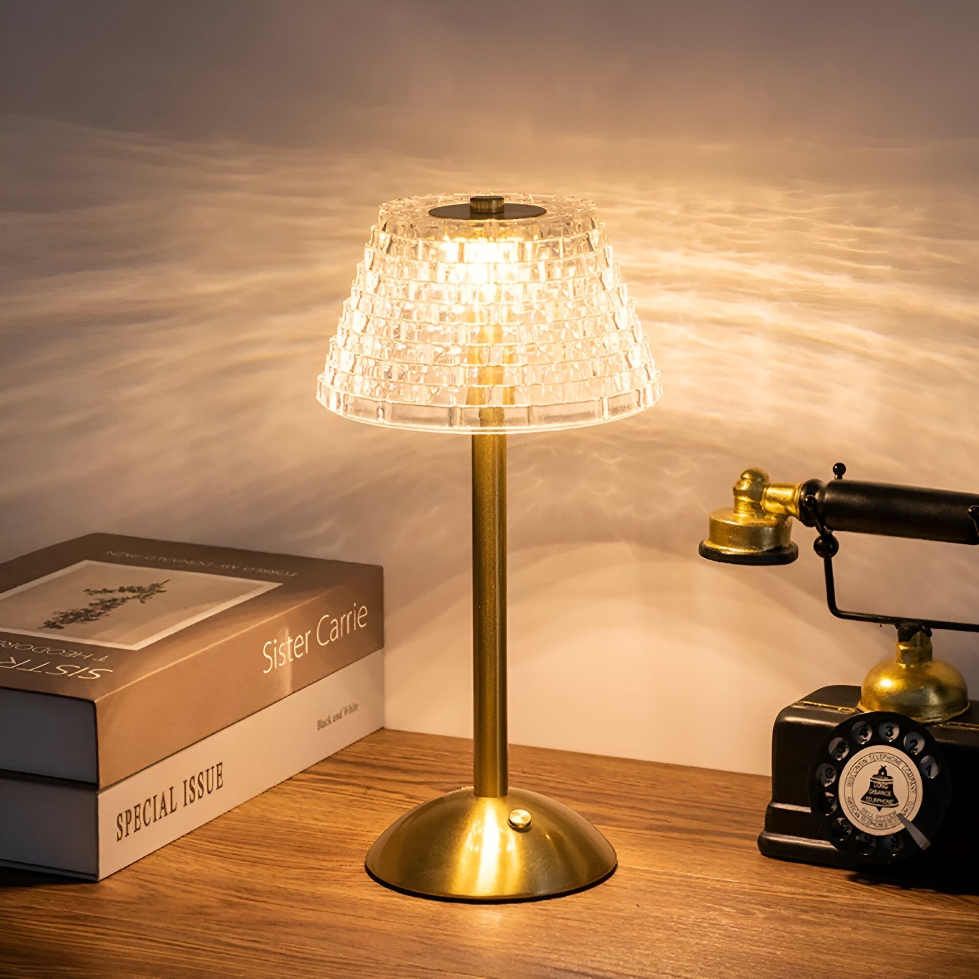 Classic Style Wireless Desk Lamp - Pexav