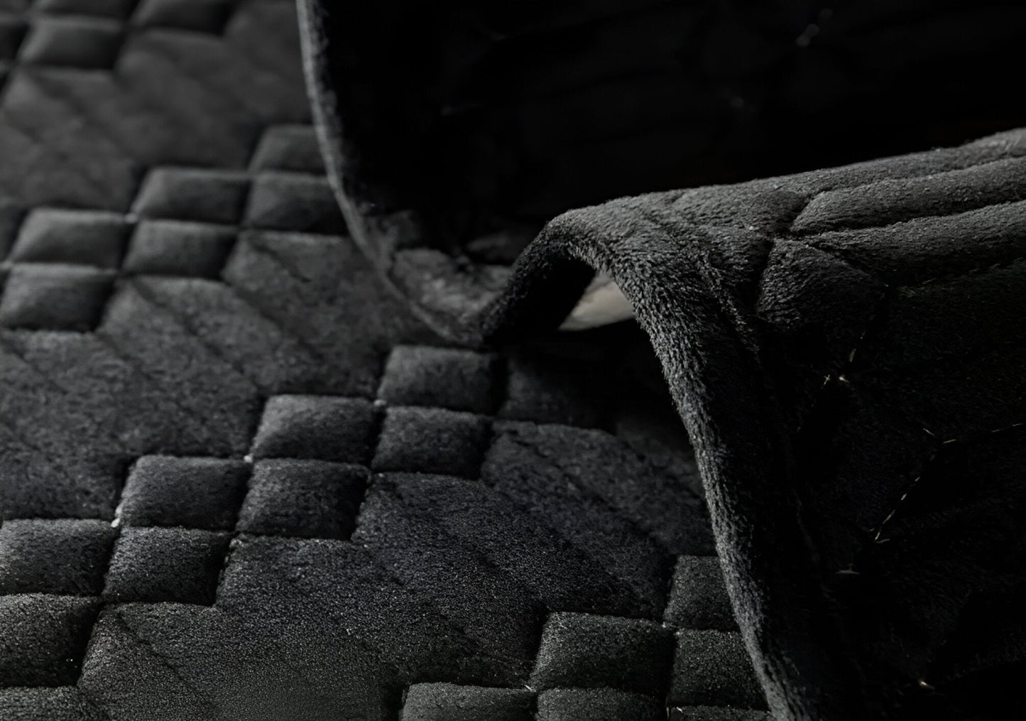 Luxury Furniture Cover for Modern Living Rooms