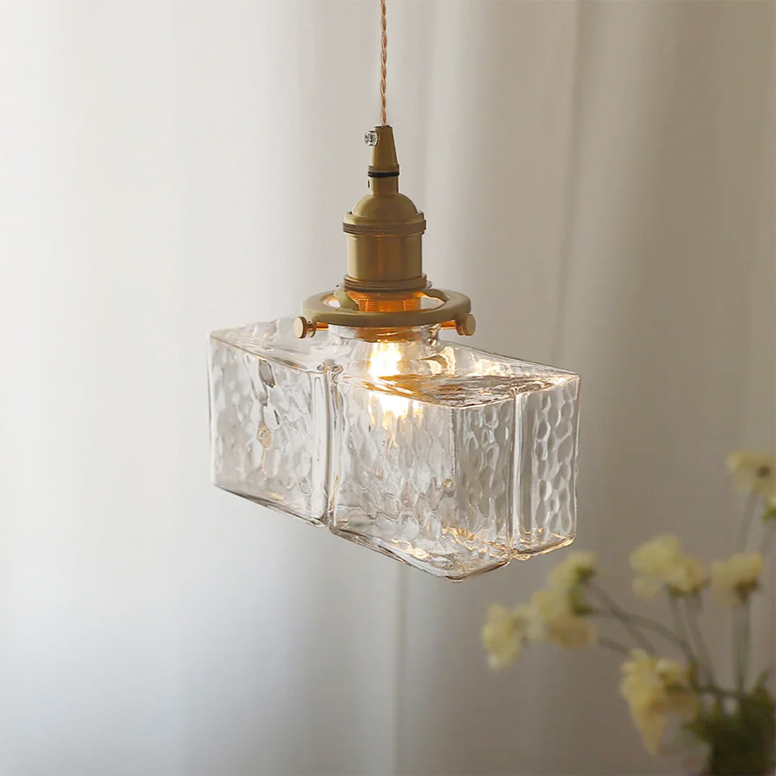 Luxury Metal and Glass Hanging Lamp