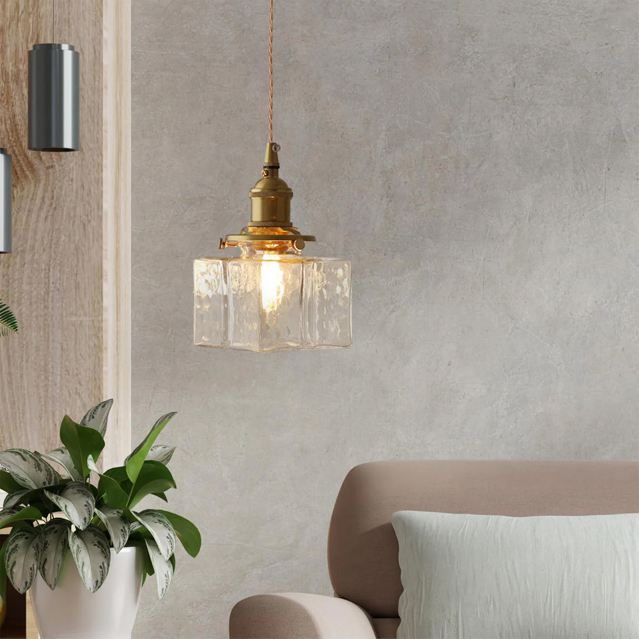 Luxury Metal and Glass Hanging Lamp