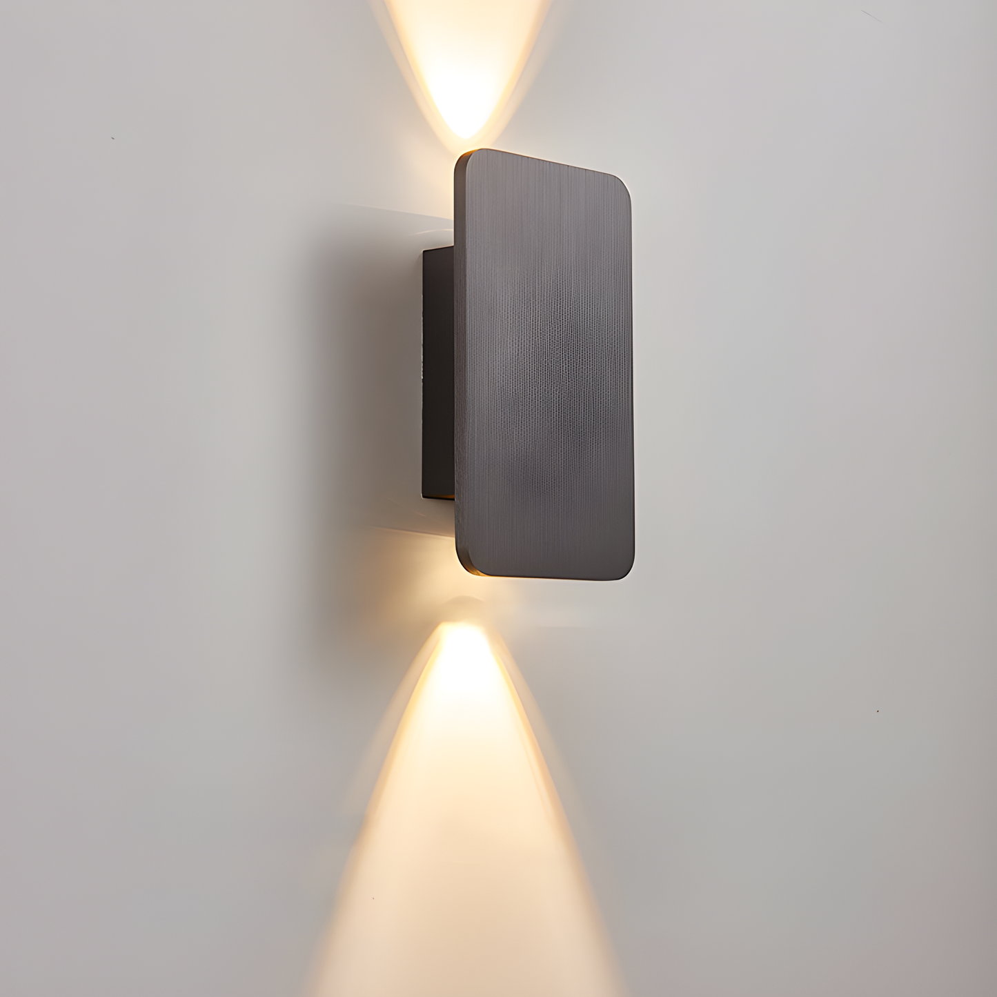 LED Wall Lamp in Minimalist Wood Design with Adjustable Warm and Cool White Light – Ideal for Living Rooms and Hallways 2