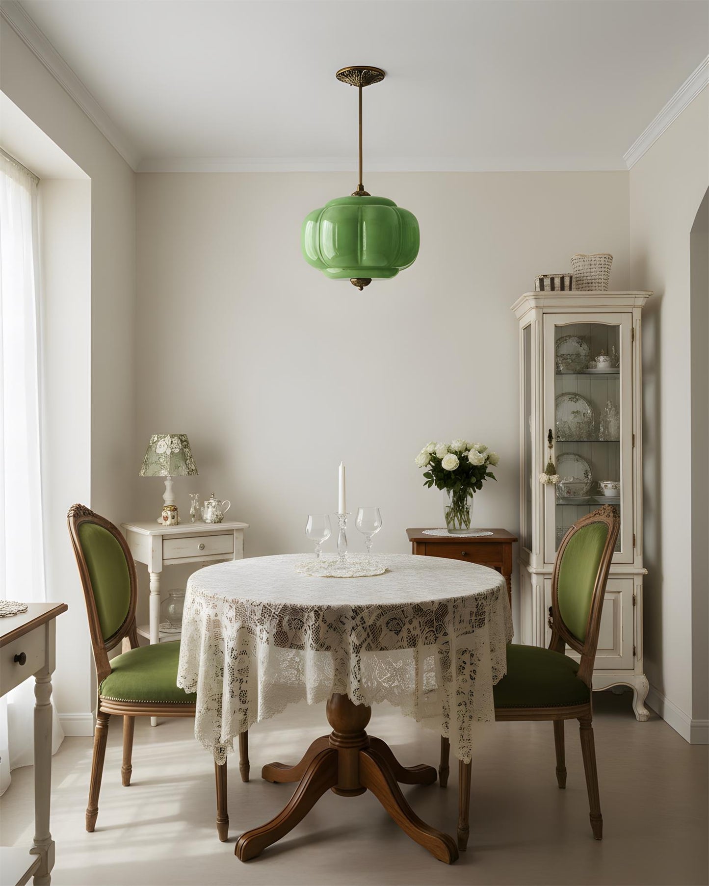Classic Style Ceiling Lighting for Traditional Homes