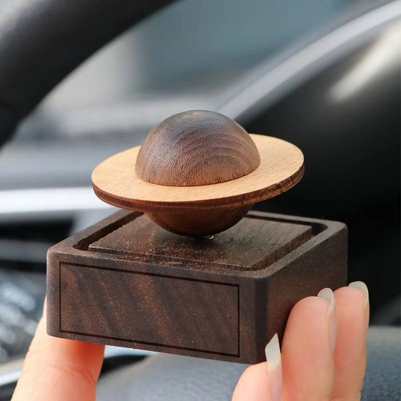 Mini Portable Aroma Diffuser – Natural Wood Design with Magnetic Base for Essential Oils – Effortless Aromatherapy Diffuser 1