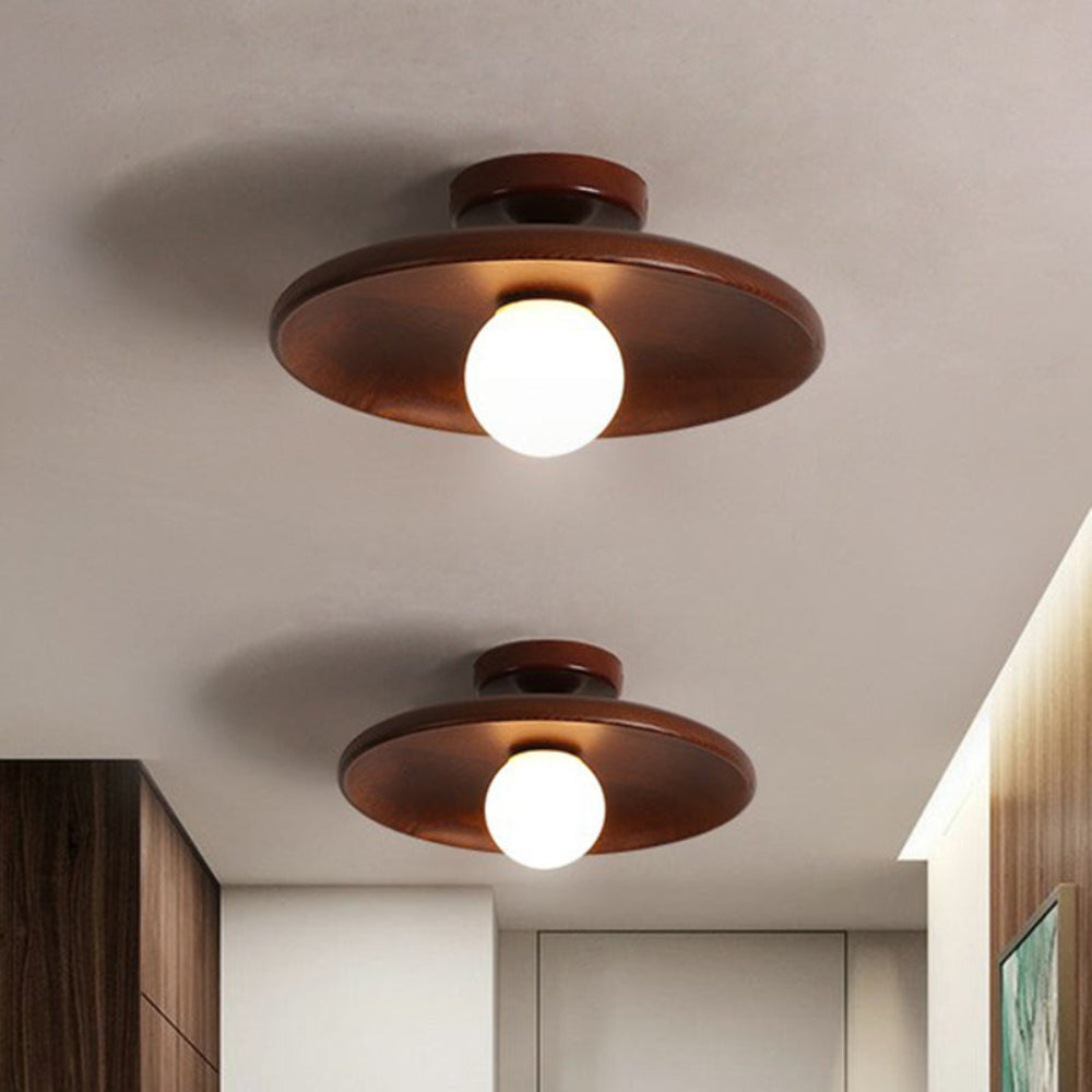 Sleek LED Ceiling Lamp for Modern Homes - Pexav