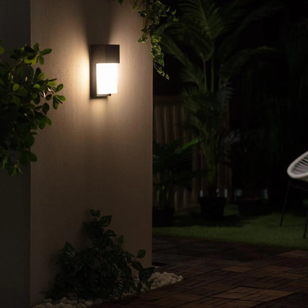 Modern Outdoor Wall Light - Elegant Black Metal Outdoor Wall Lantern with Soft Light Diffuser for Garden and Exterior Use 1