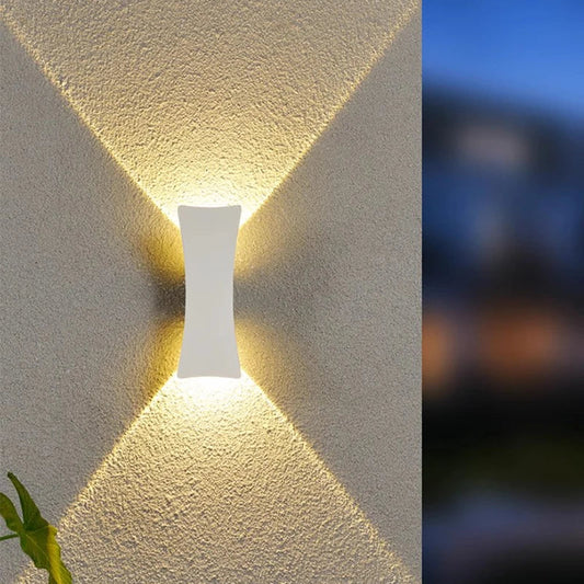 Weatherproof Outdoor LED Wall Light - Pexav