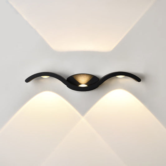 Stylish Coastal Wall Lamp – Weatherproof Metal Outdoor Lantern - Pexav