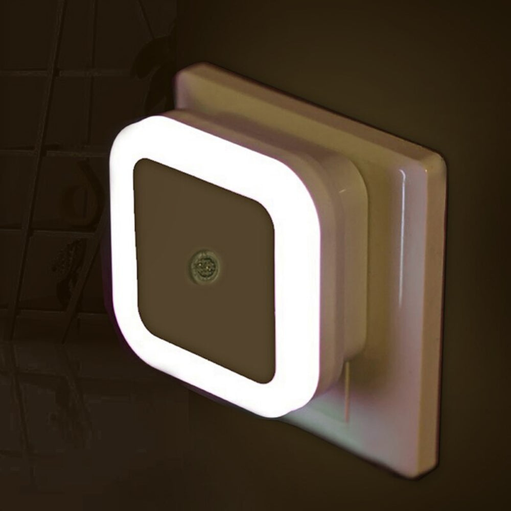 Bright LED Automatic Nightlight for Home and Bedroom - Pexav