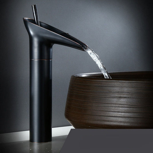 Vintage Cascade Kitchen Faucet - Pexav