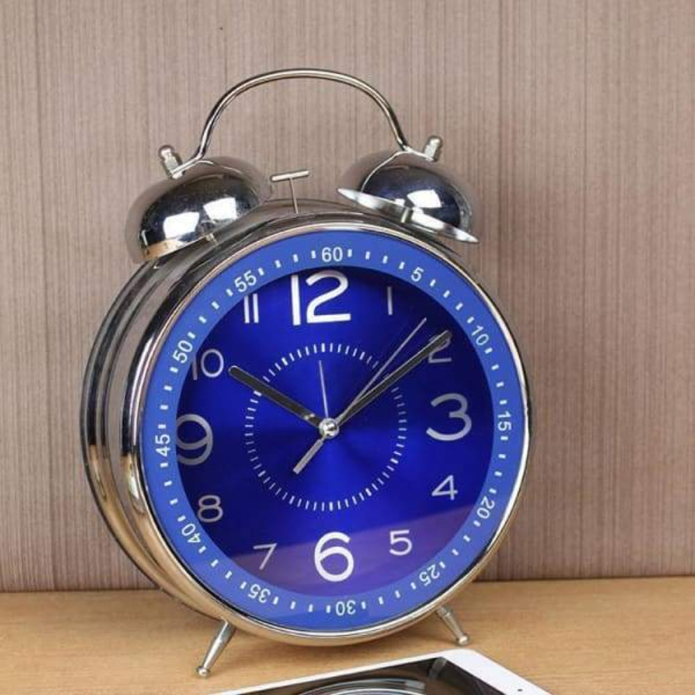 Oversized Vintage Double Bell Alarm Clock with Loud Chime – Retro Metal Design, Easy to Read Dial, Ideal for Bedroom and Office 1