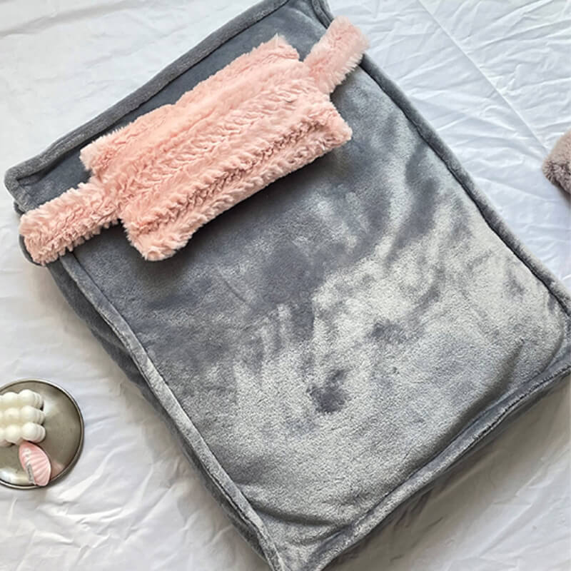 Cozy Cute Pet Bed with Soft Pillow and Blanket