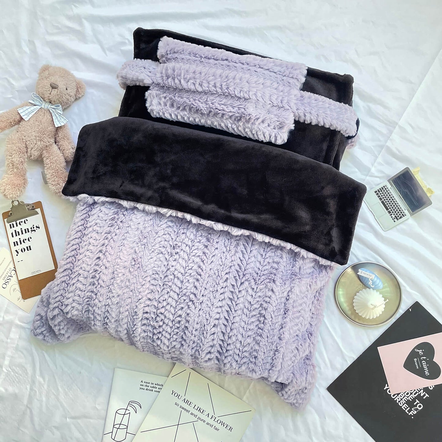 Cozy Cute Pet Bed with Soft Pillow and Blanket