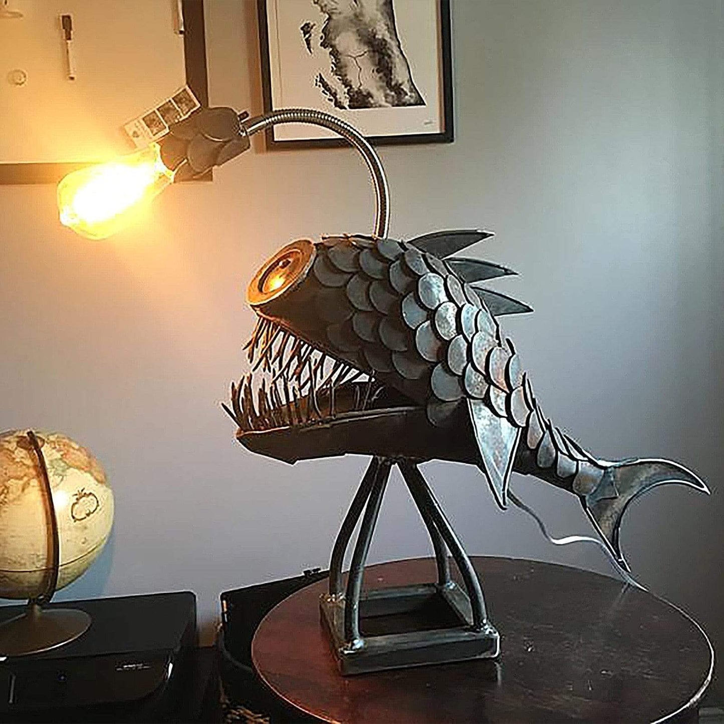 Oceanic Fish Table Lamp - Pexav