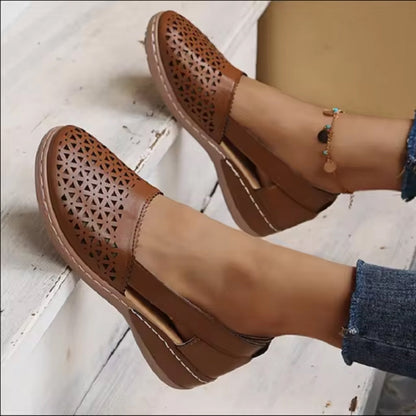 Comfortable Walking Sandals for Women with Arch Support
