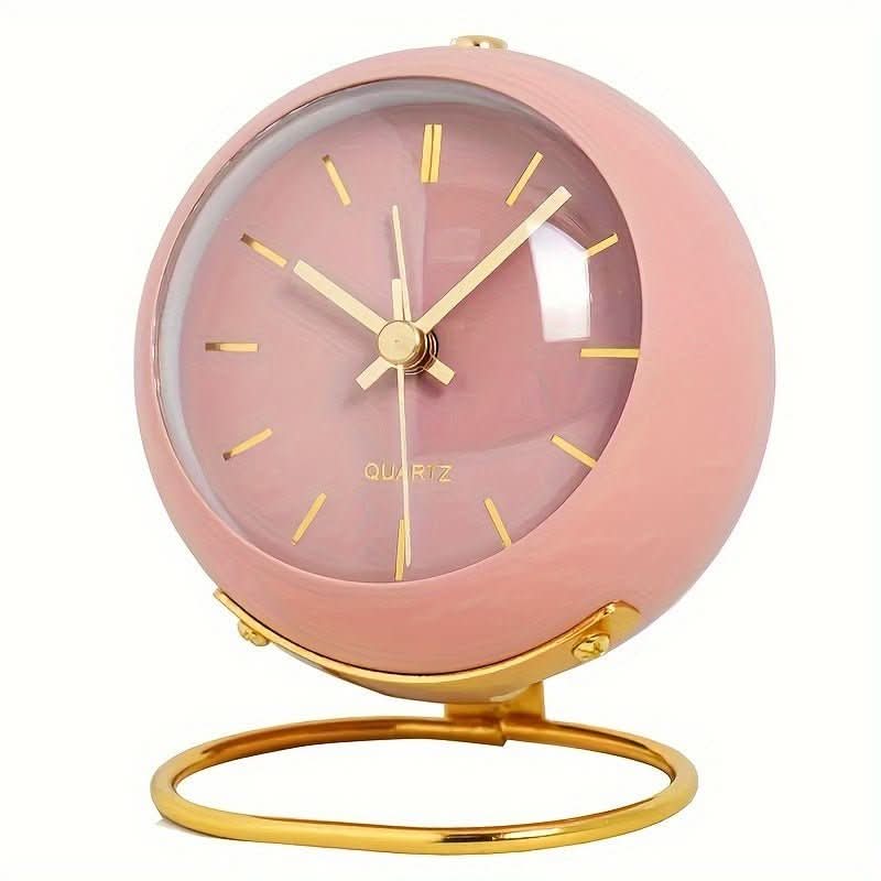 Retro Analogue Alarm Clock with Silent Movement and Night Lamp – Vintage Metal Design, Compact Size, Reliable Alarm Function 0