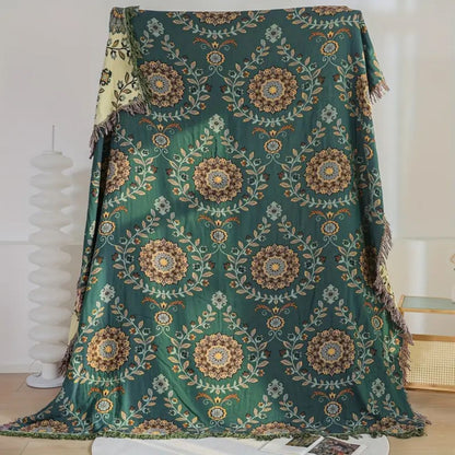 Soft Plush Throw Blanket, Classic Floral Pattern - Pexav