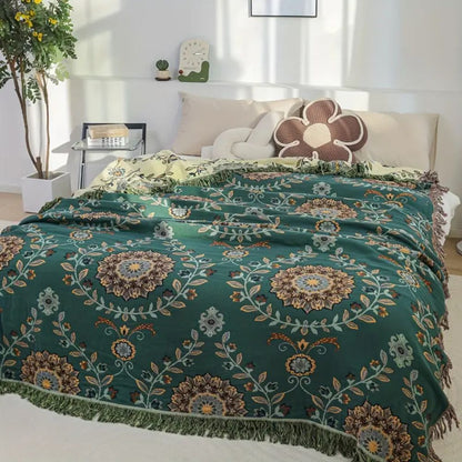 Soft Plush Throw Blanket, Classic Floral Pattern