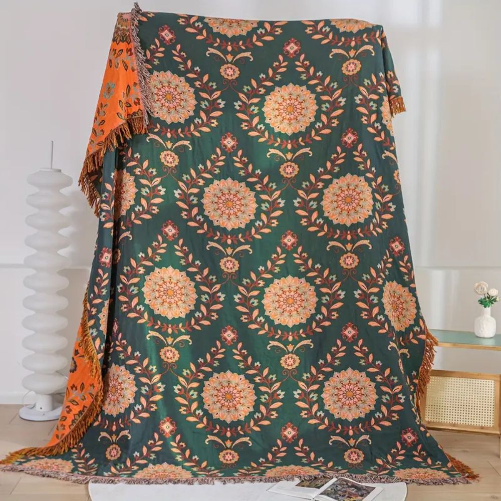 Soft Plush Throw Blanket, Classic Floral Pattern