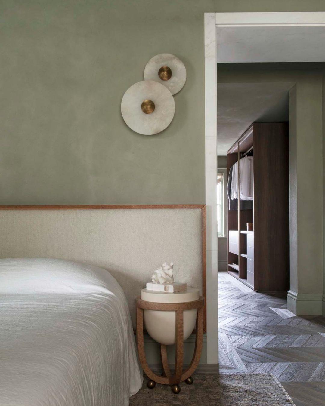 Classic White Round LED Wall Light Fixture