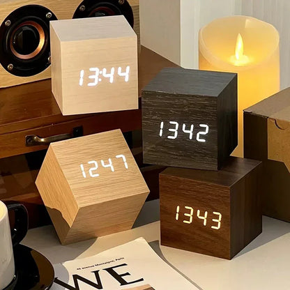 Simple Wood LED Table Clock - Pexav