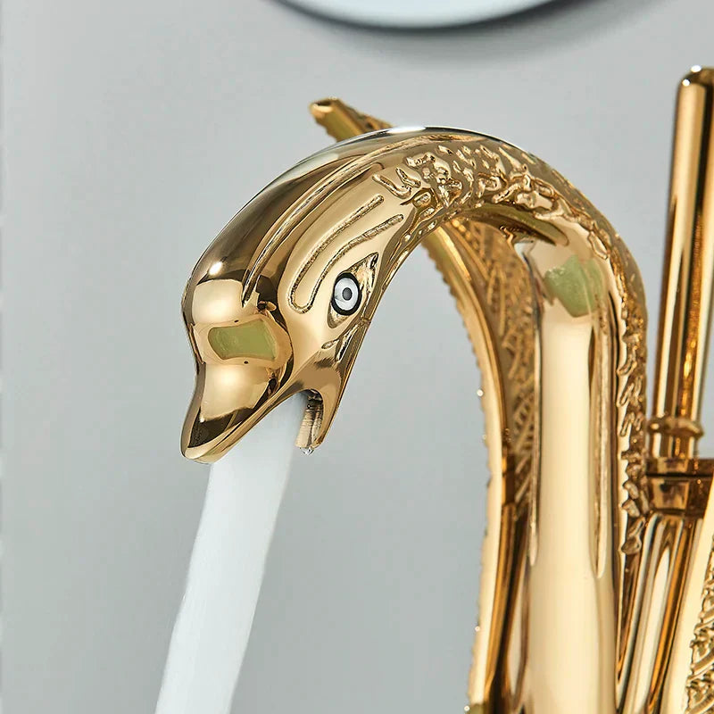 Luxury Chrome Kitchen Sink Tap