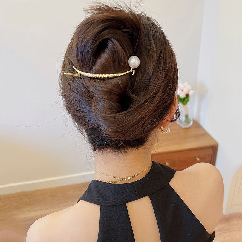 Asian Inspired Luxurious Pearl Hair Barrette - Pexav