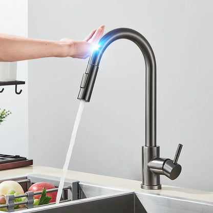 Easy Install Kitchen Faucet with Pull-Out Spray Nozzle