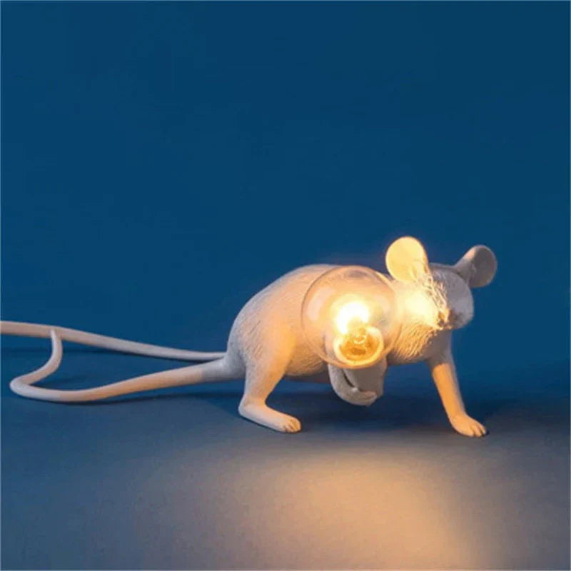 Compact Mouse Table Lamp
