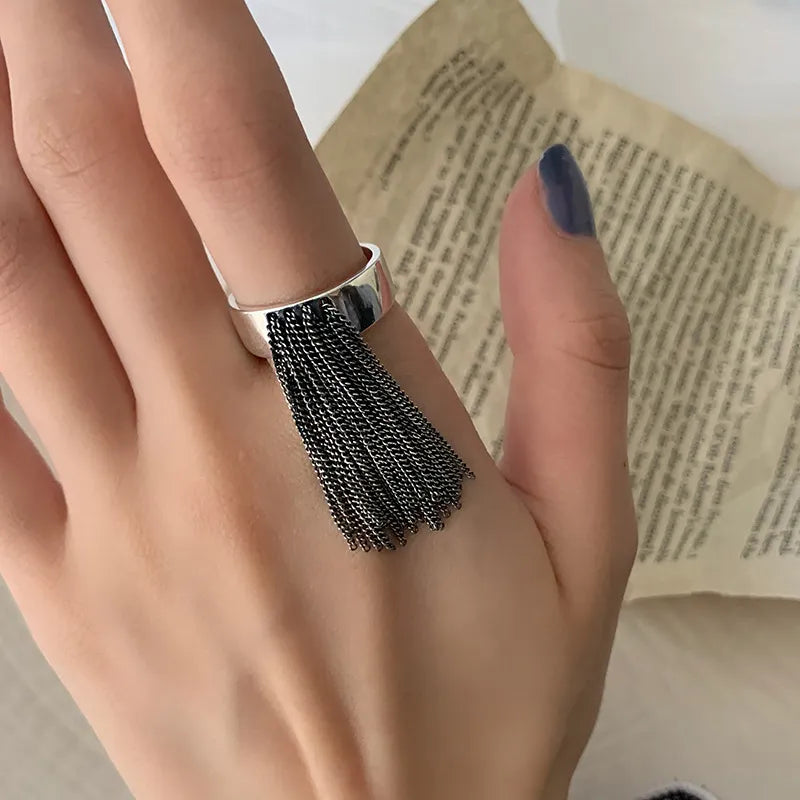 Unique Layered Geometric Ring - Pexav