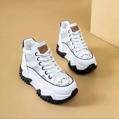 Trendy Ankle Light Airy Sneakers