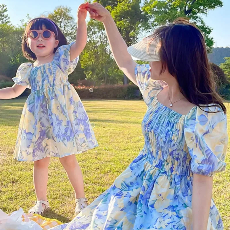 Beautiful Garden Print Mommy Me Dress Set - Pexav
