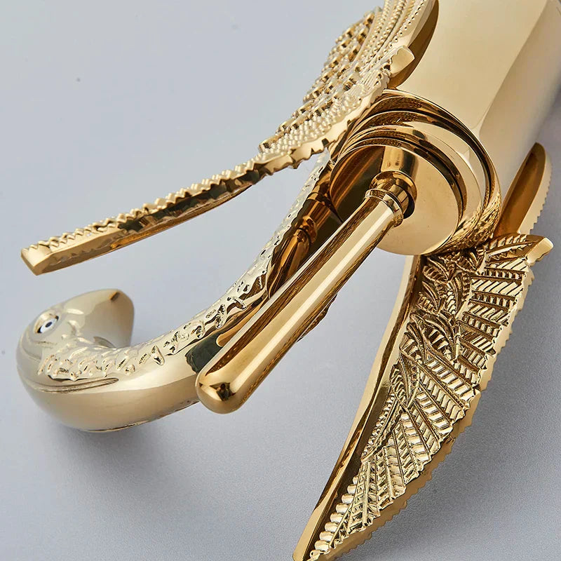 Luxury Chrome Kitchen Sink Tap