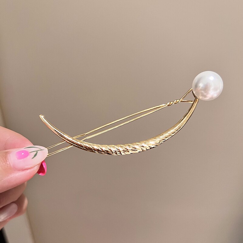 Asian Inspired Luxurious Pearl Hair Barrette