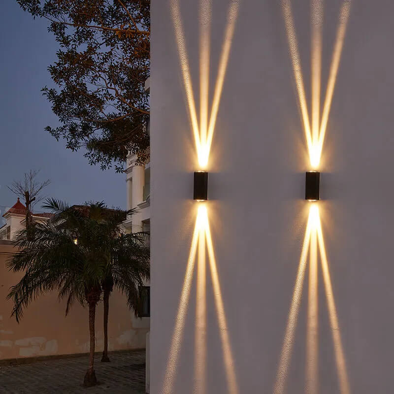 Durable Weatherproof Outdoor LED Wall Lamp