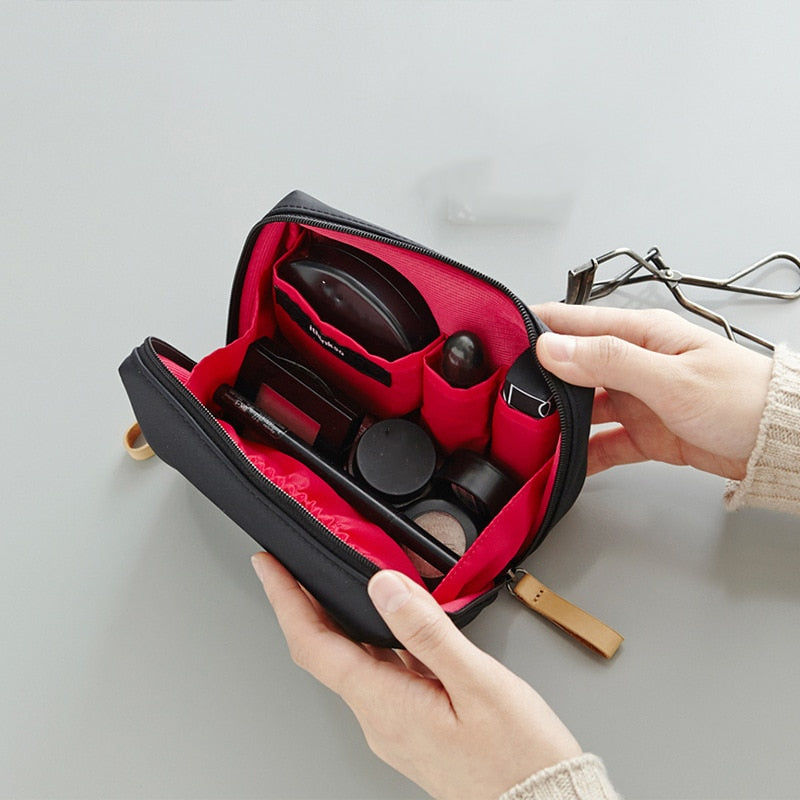 Asian Design Travel Cosmetic Case Bag