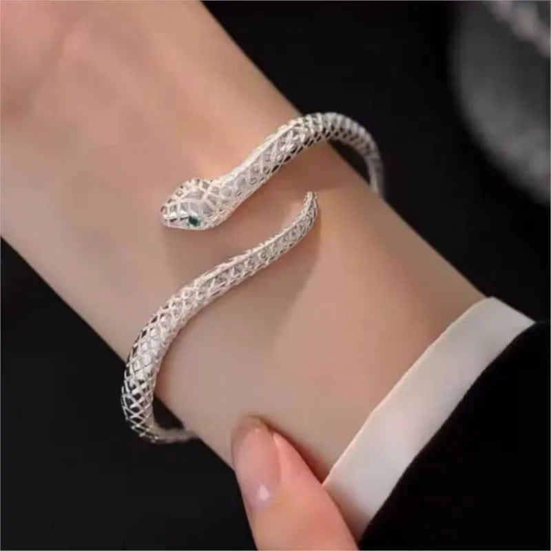 Flexible Open Cuff Snake Women's Bracelet - Pexav