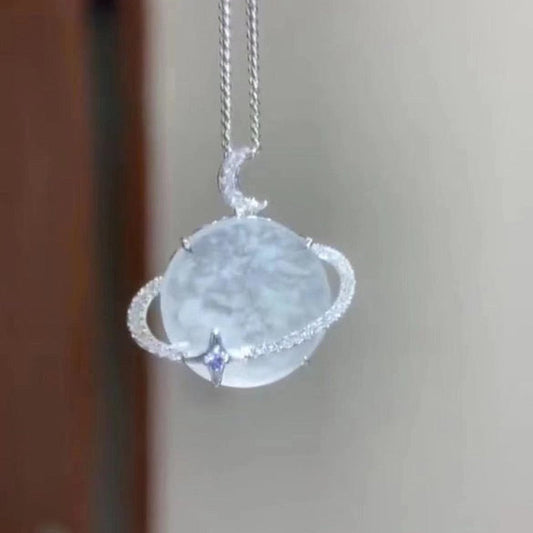 Beautiful Moonstone Crystal Pendant Necklace - Pexav