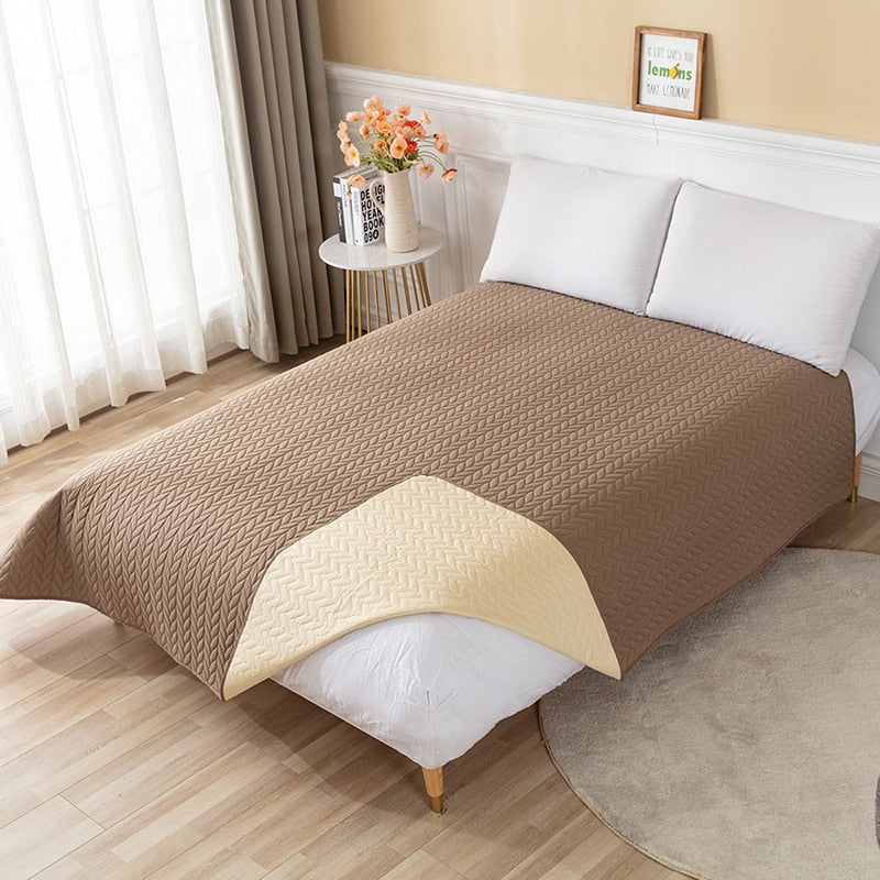Protective Breathable Bed Mattress Cover