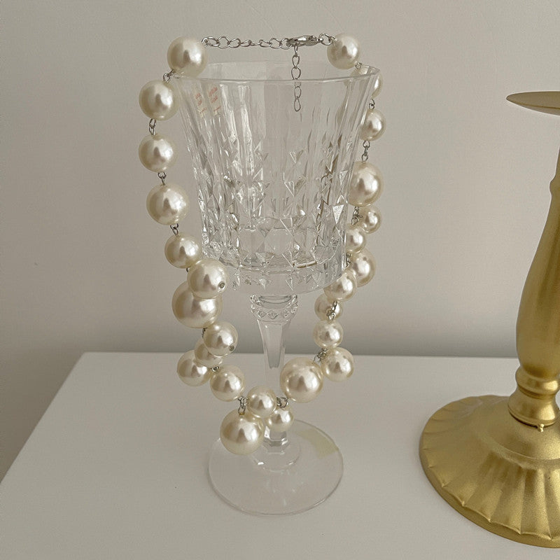 Classic Fake Pearl Pendant Necklace
