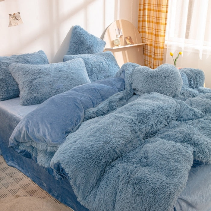 Plush Soft Cloud Bedding Set