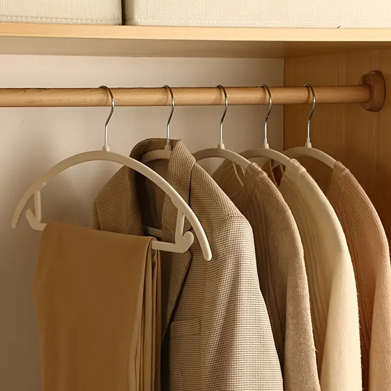 Space Saving Closet Hangers Non Slip Set of 10