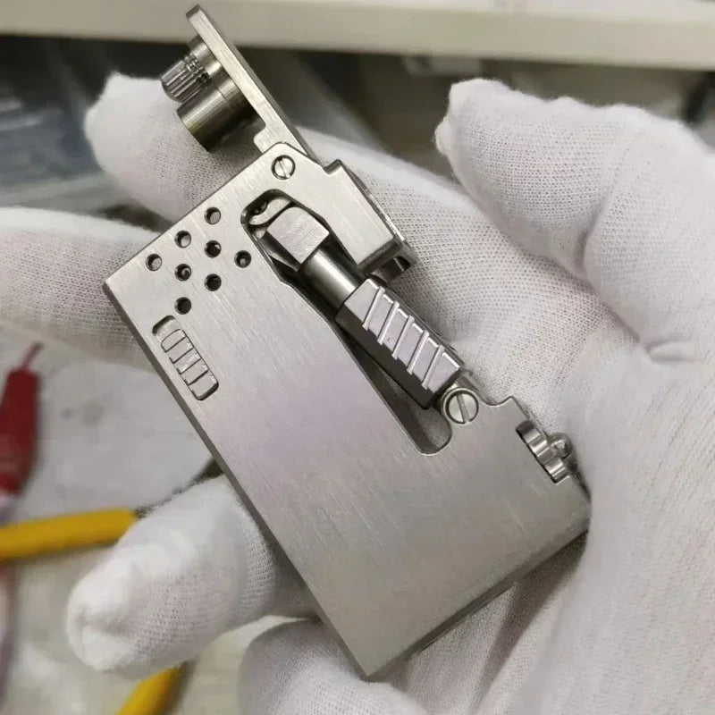 Traditional Metal Flame Kerosene Lighter - Pexav