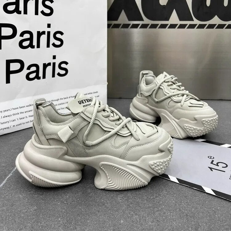 Fashionable Urban Women Running Shoes