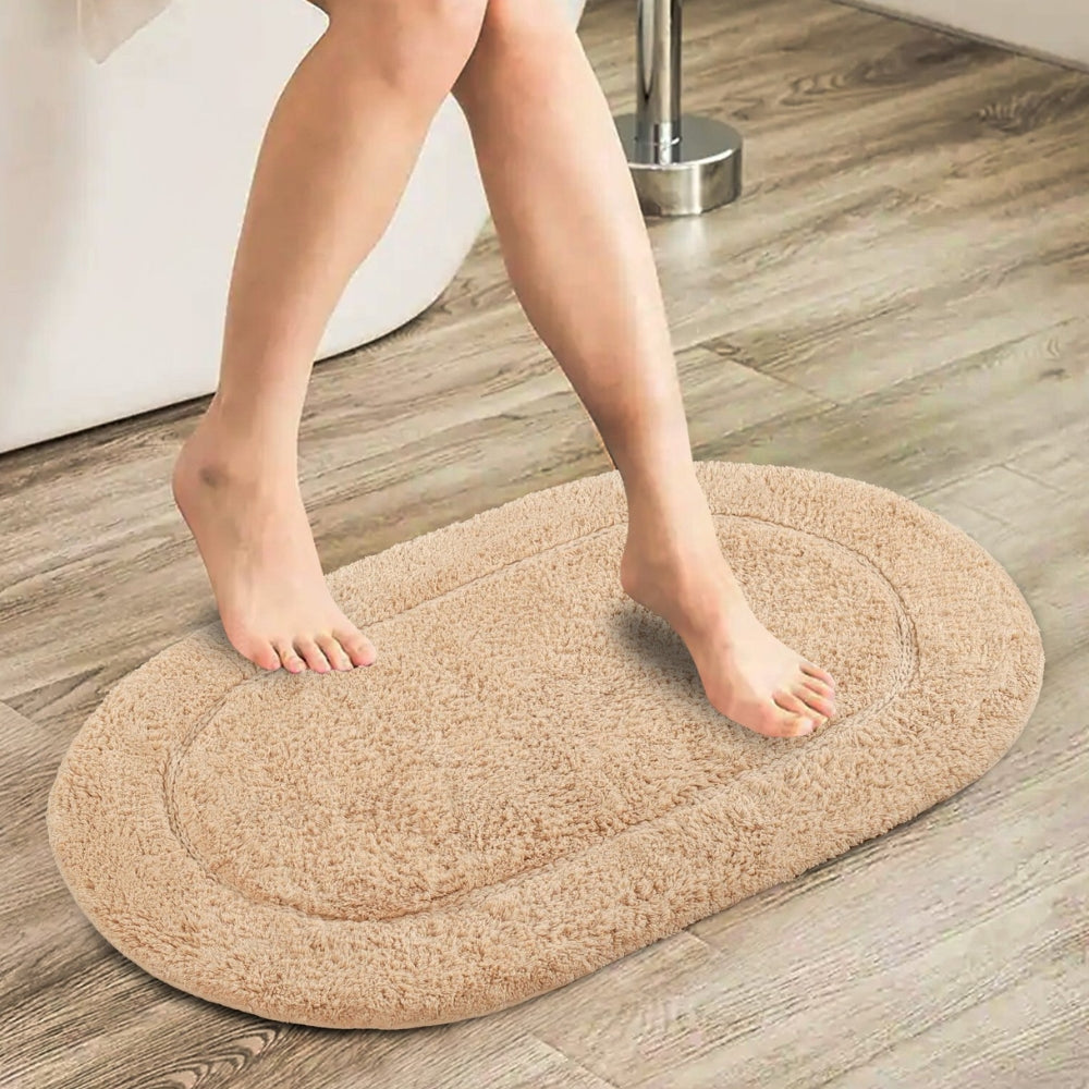 Plush Anti-Slip Oval Bath Rug for Bathroom Comfort - Pexav