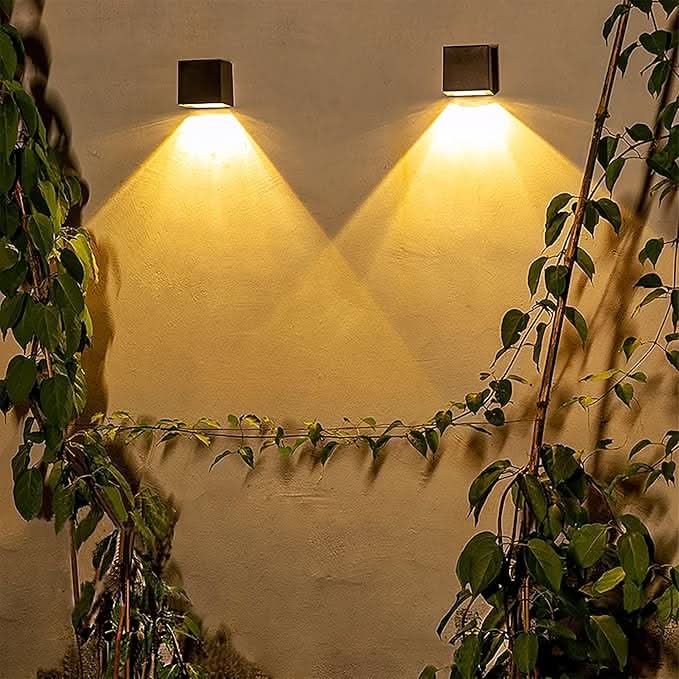 Solar LED Outdoor Wall Light – Weatherproof Eco-Friendly Garden Lighting with Modern Design 5