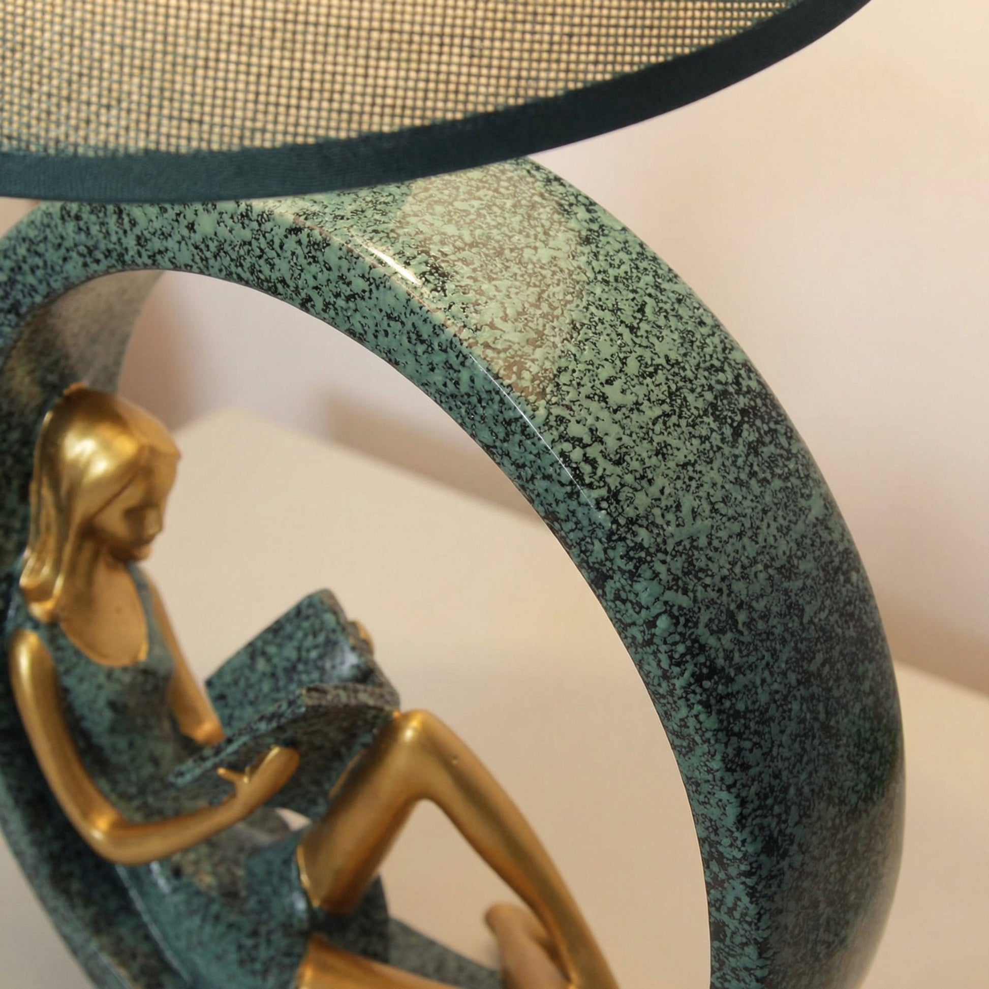 Decorative Desk Lamp With Unique Metal Base - Pexav