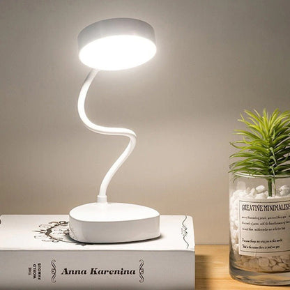 Adjustable Desk Lamp with Flexible Arm and USB Port - Pexav