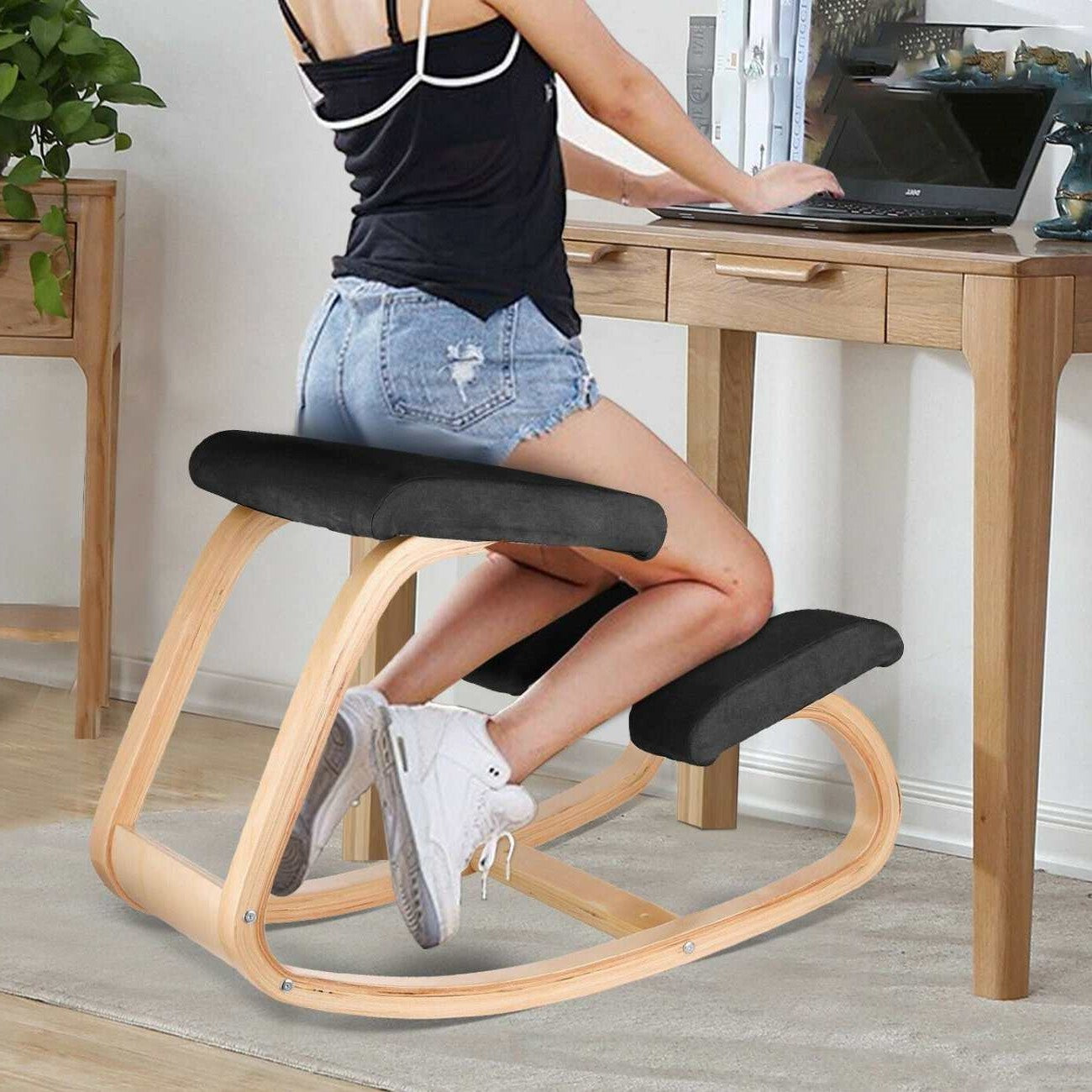 Comfortable Knee Support Office Chair