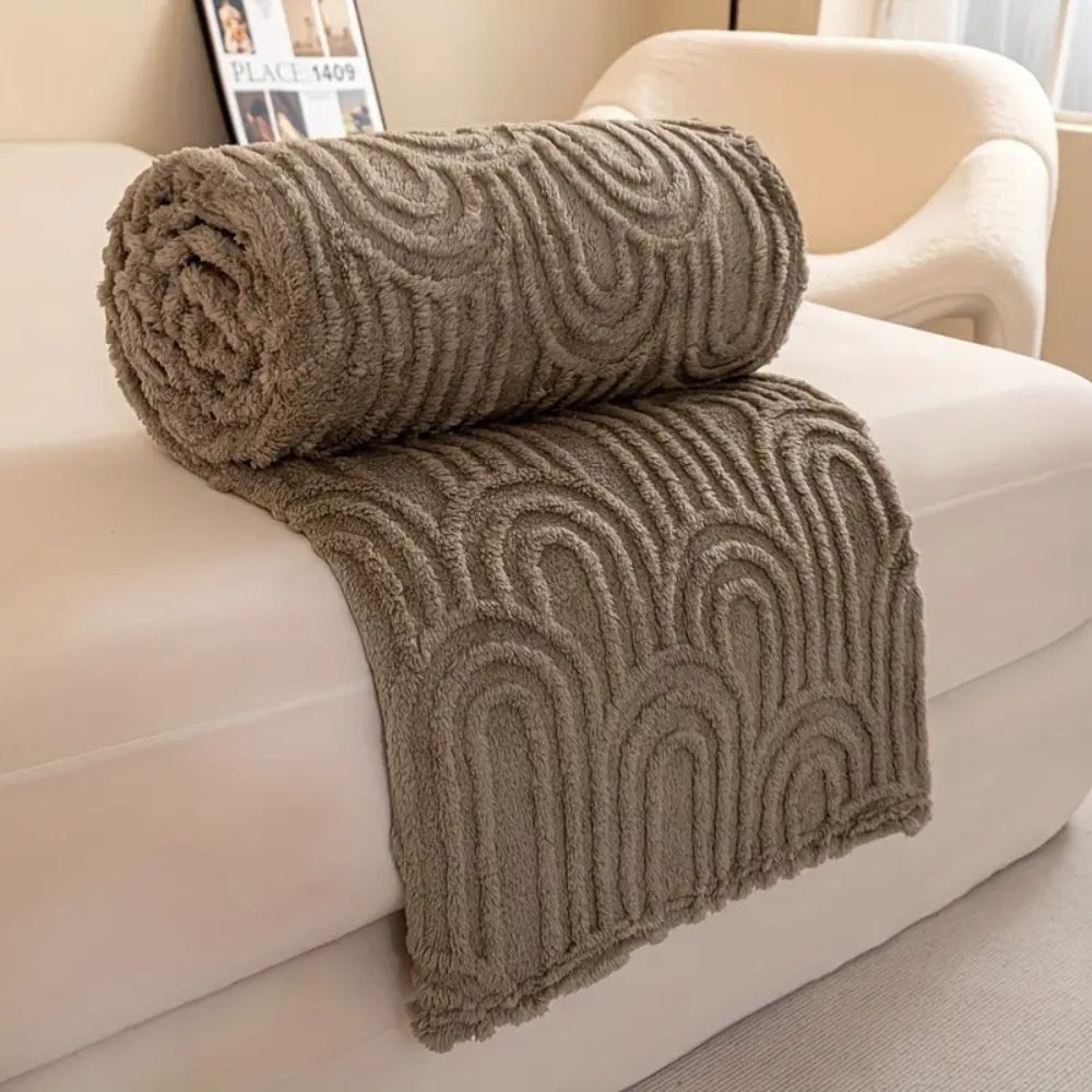 Soft Microfiber Blanket with Textured Design - Pexav